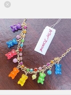 ✨️NWT STATEMENT/ COLLECTIABLE BETSEY JOHNSON GUMMY BEARS NECKLACE ✨️🐻‍❄️